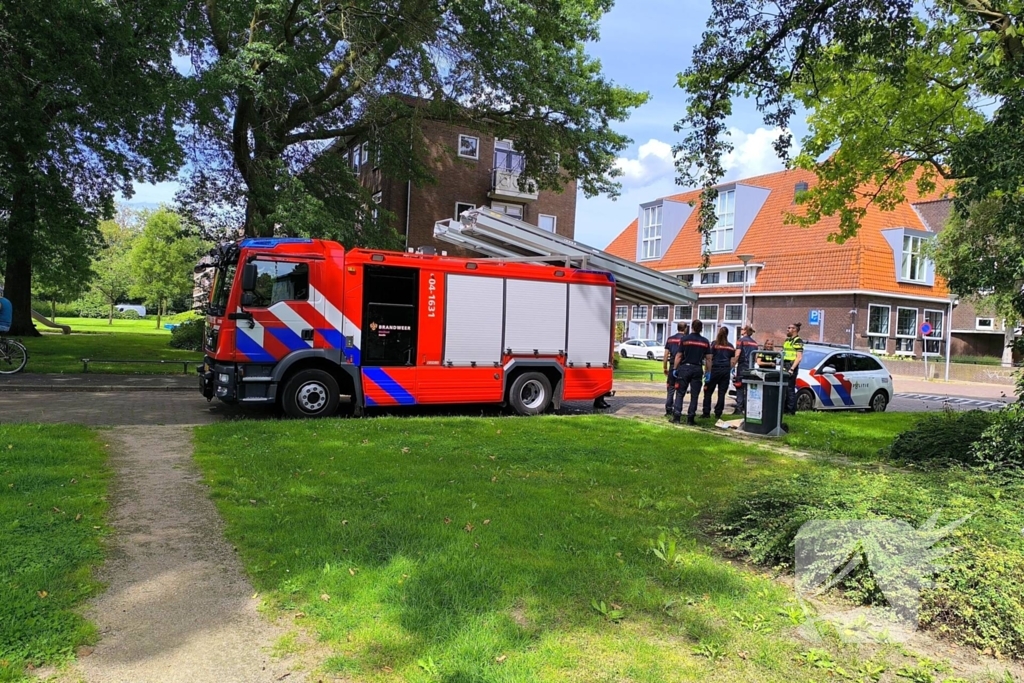 Brandweer redt jongen uit net