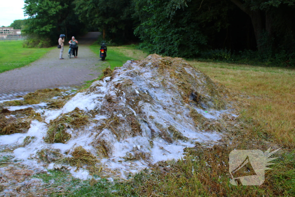Droog gras veroorzaakt buitenbrand