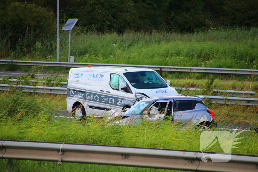 Snelweg dicht na fors ongeval