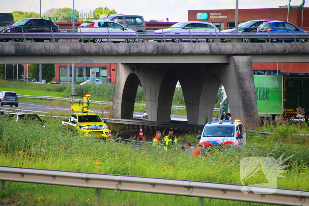 Snelweg dicht na fors ongeval