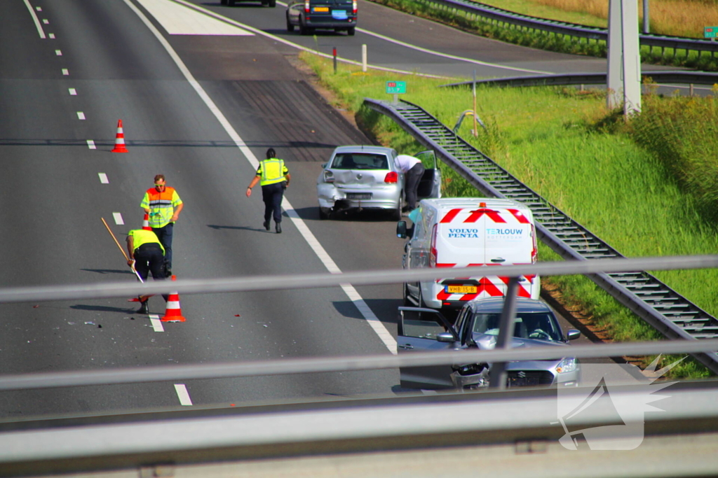 Snelweg dicht na fors ongeval