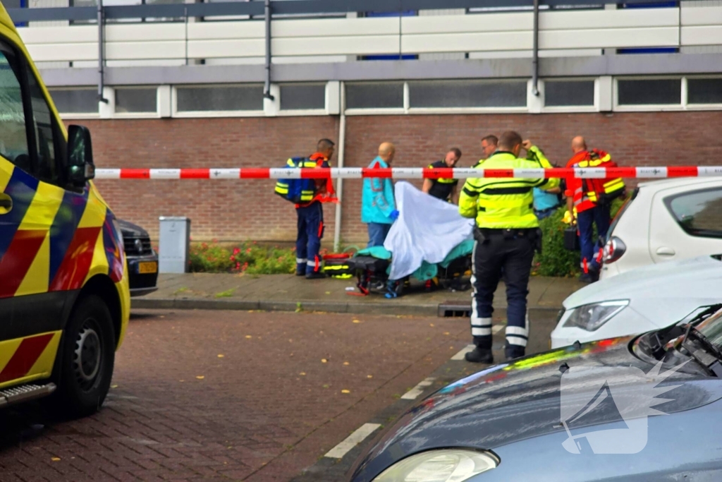 Persoon spoedig naar ziekenhuis