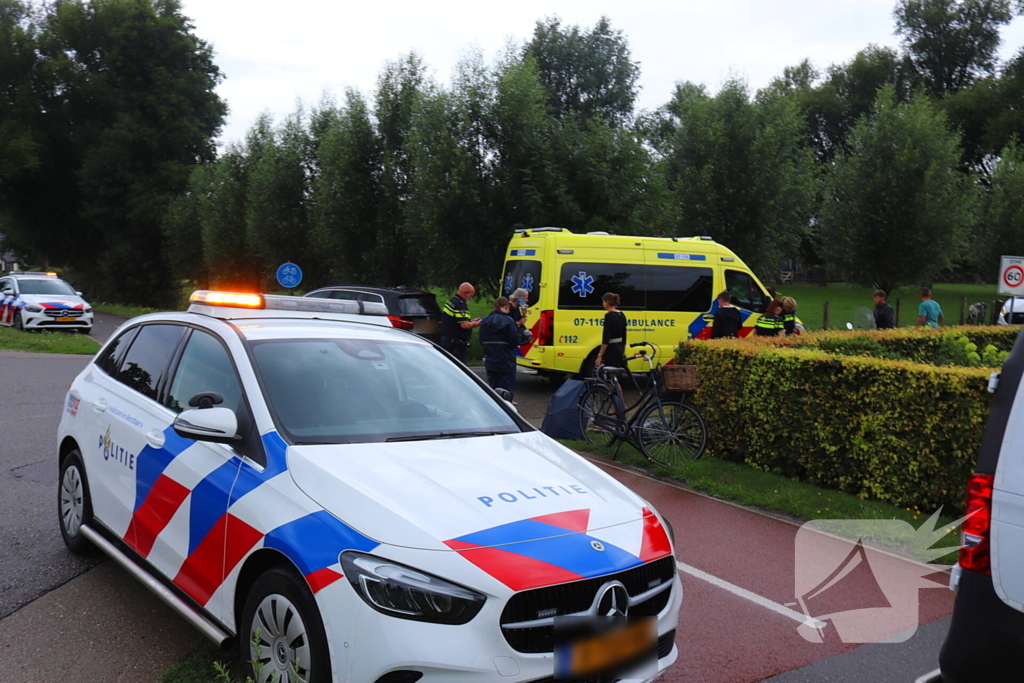 Scooterrijdster gewond bij aanrijding