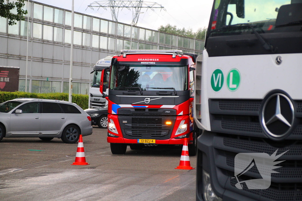 Tankbreuk vrachtwagen veroorzaakt lekkage