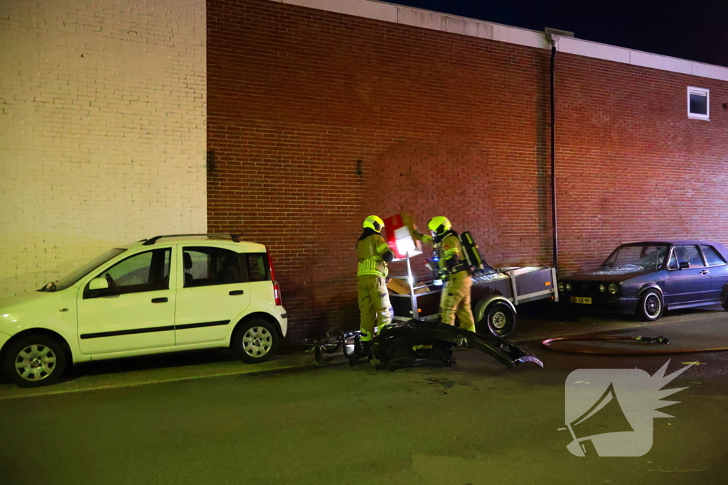 Alerte bewoner meldt vlammen vanaf industrieterrein