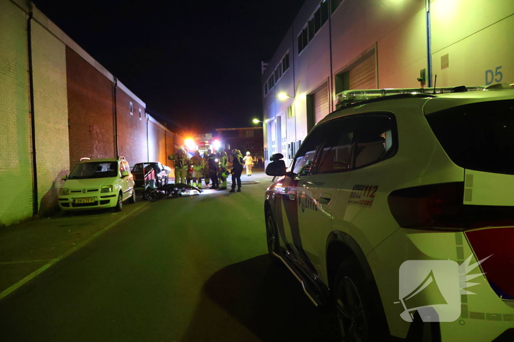 Alerte bewoner meldt vlammen vanaf industrieterrein