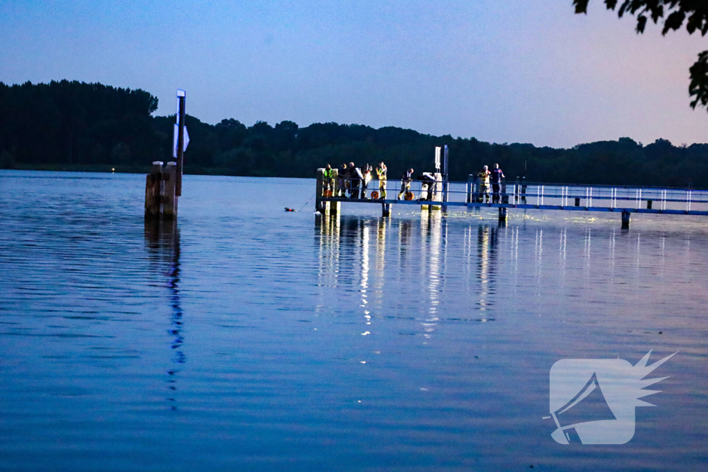 Persoon te water aangetroffen na inzet brandweer