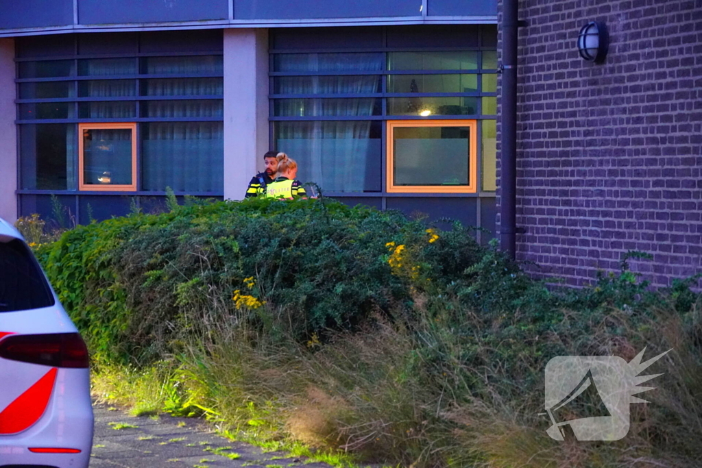 Politie treft baldadige jeugd aan