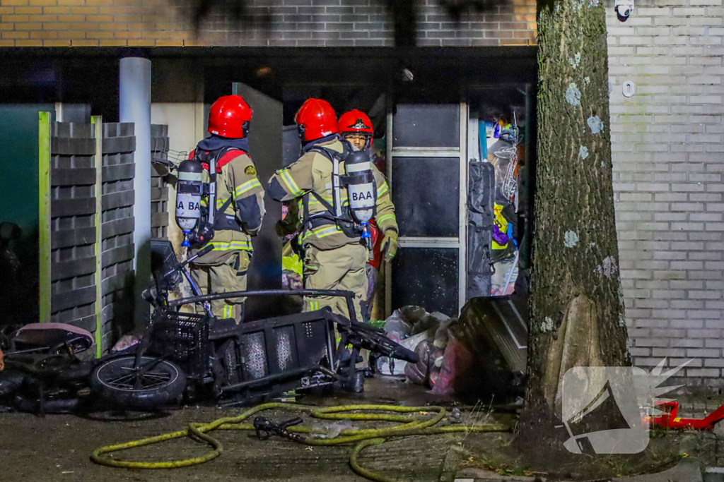 Explosie in woning leidt tot aanzienlijke schade