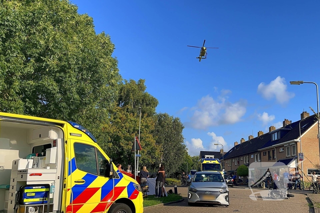 Brommerrijder zwaargewond bij aanrijding