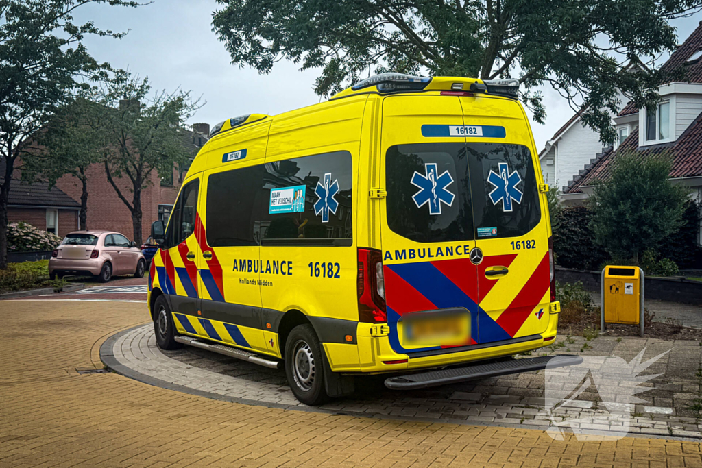 Postbezorger gewond na val