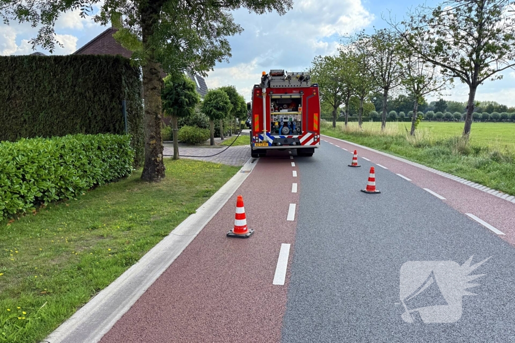 Buitenbrand veroorzaakt door onkruidverbranding