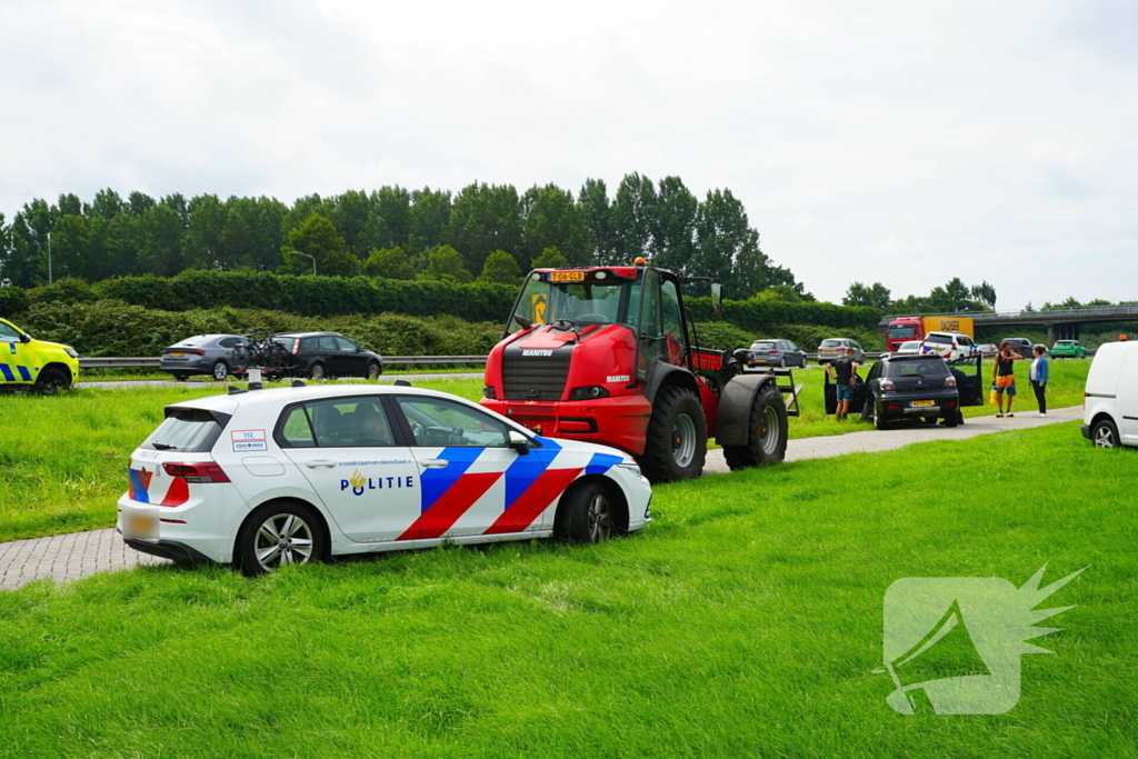 Auto in sloot na ongeluk