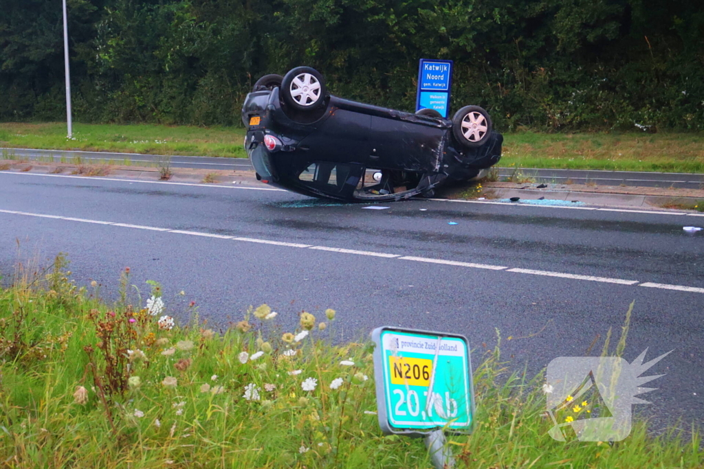 Auto uit de bocht bij ongeval