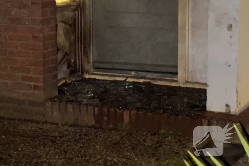 Woning getroffen door nachtelijke explosie