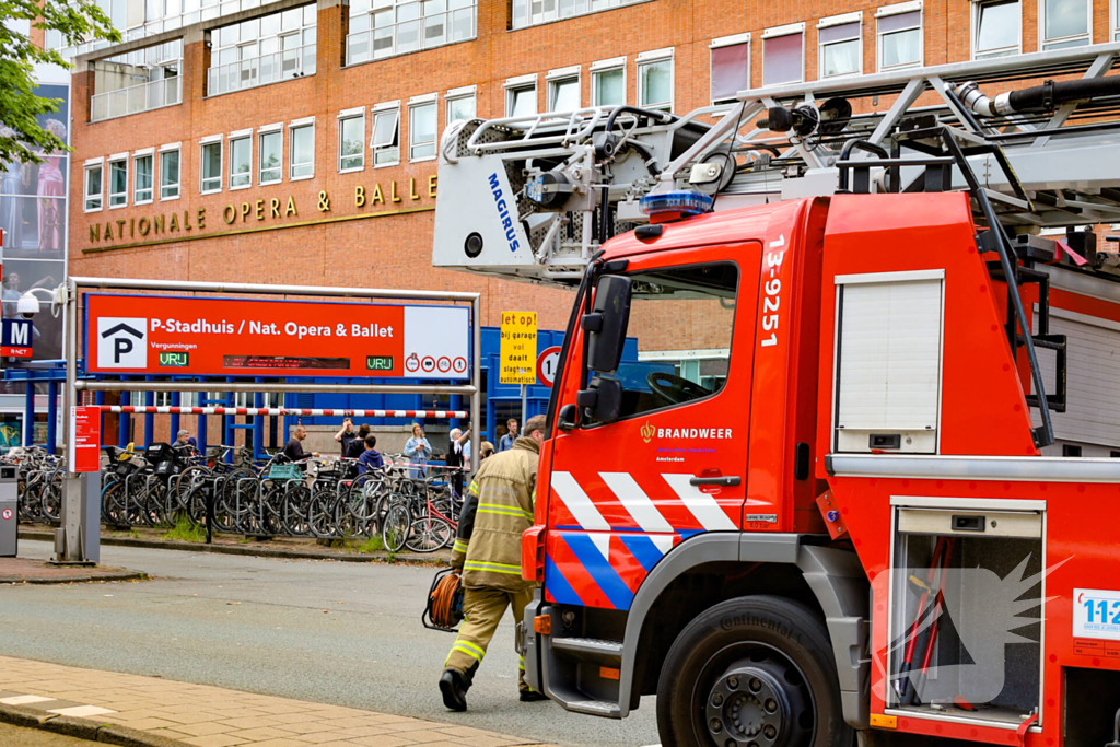 Brand in muziektheater leidt tot ontruiming