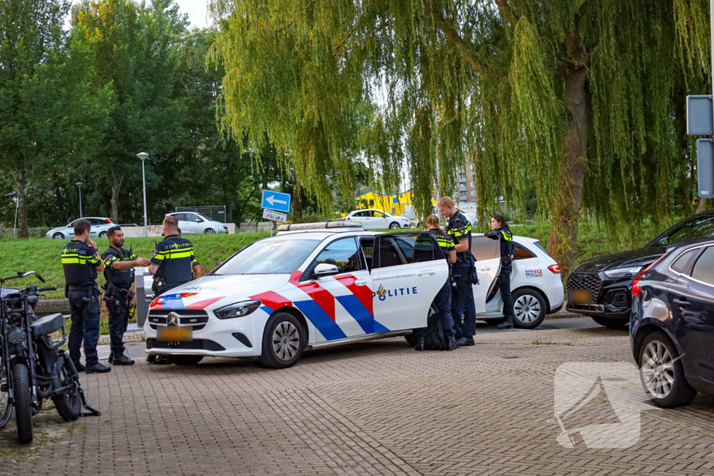 Politie grijpt in bij jongerenruzie