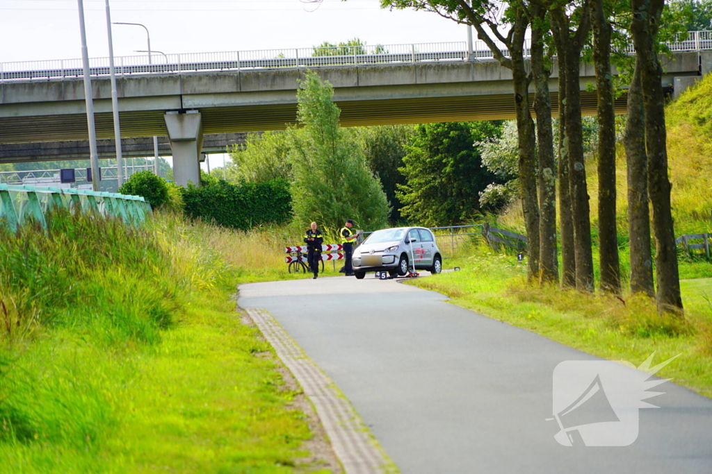 Fietser dodelijk aangereden door auto