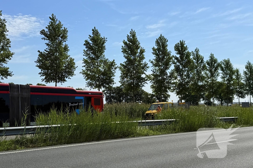 Stadsbus komt stil te liggen door lege accu