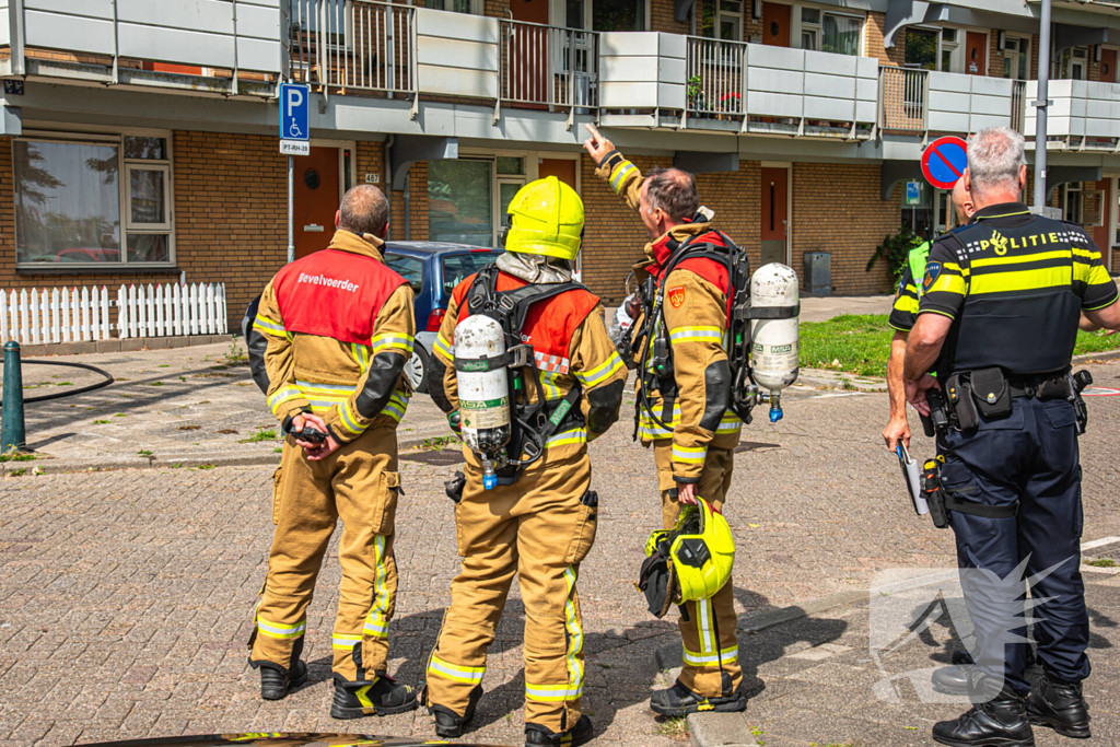 Woningbrand met grote schade na uitslaande brand