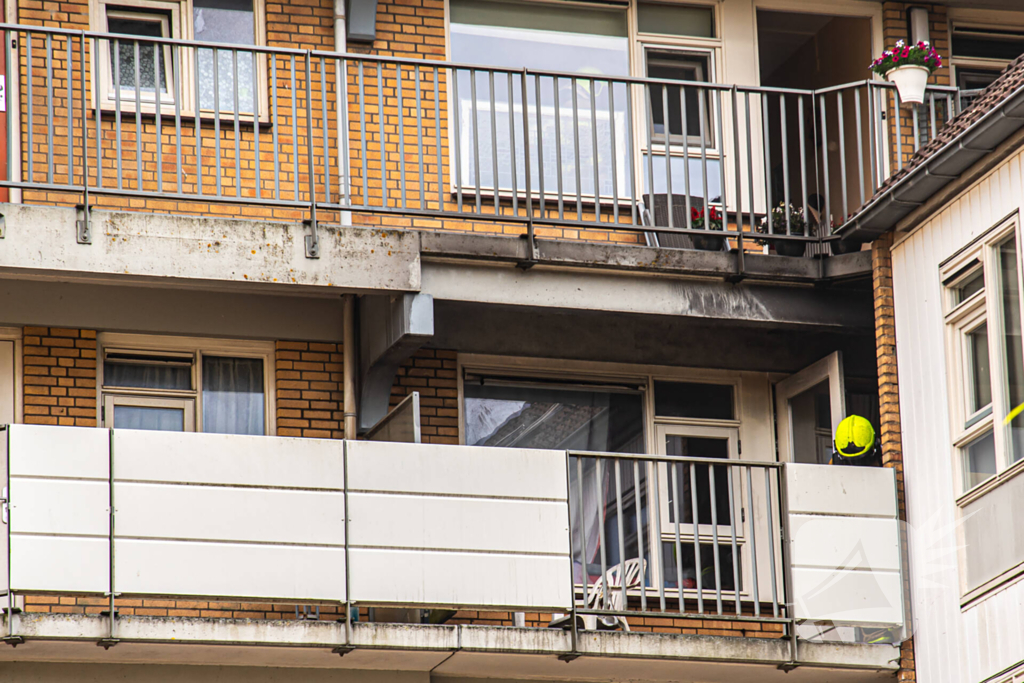 Woningbrand met grote schade na uitslaande brand