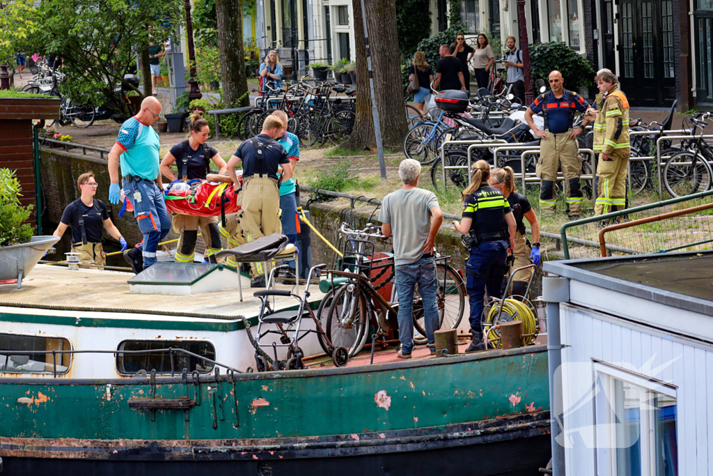 Drenkeling snel uit water gehaald en met spoed naar ziekenhuis