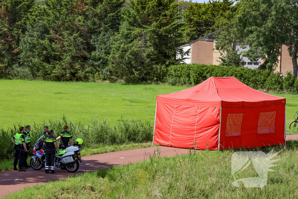 Overleden persoon aangetroffen in water