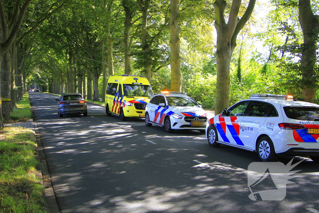 Fietsers botsten op voetgangers en raakten gewond