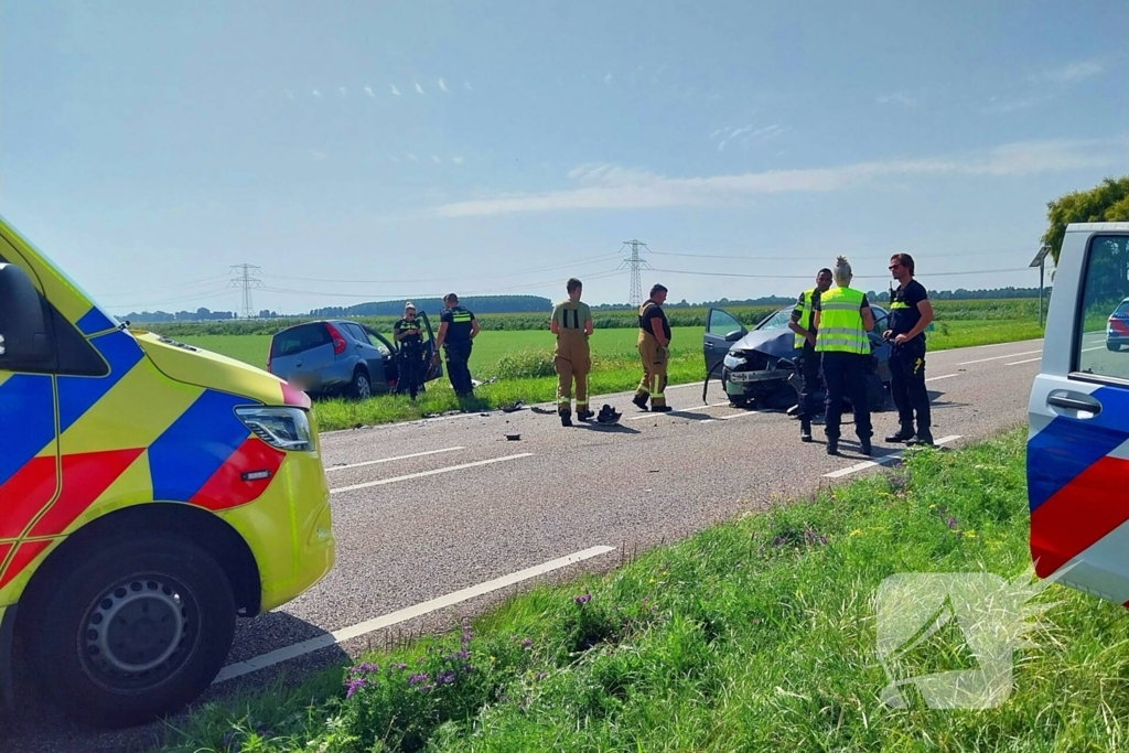 Traumahelikopter ingezet bij verkeersongeval