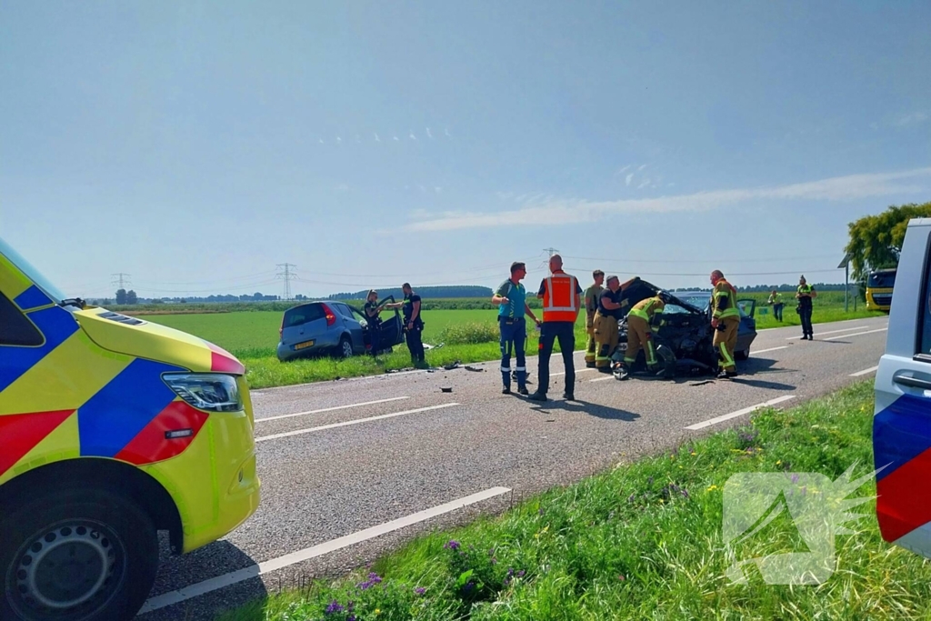 Traumahelikopter ingezet bij verkeersongeval