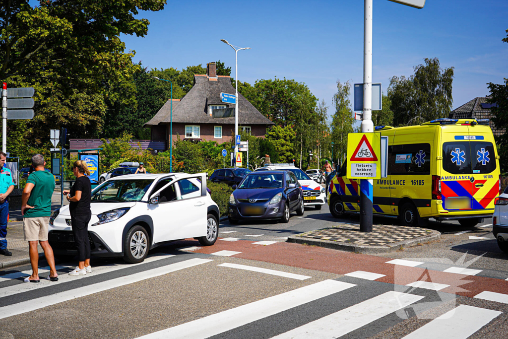 Fietser aangereden op rotonde