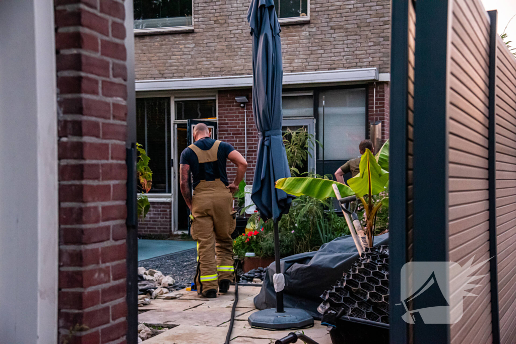 Brand in compostbak snel onder controle