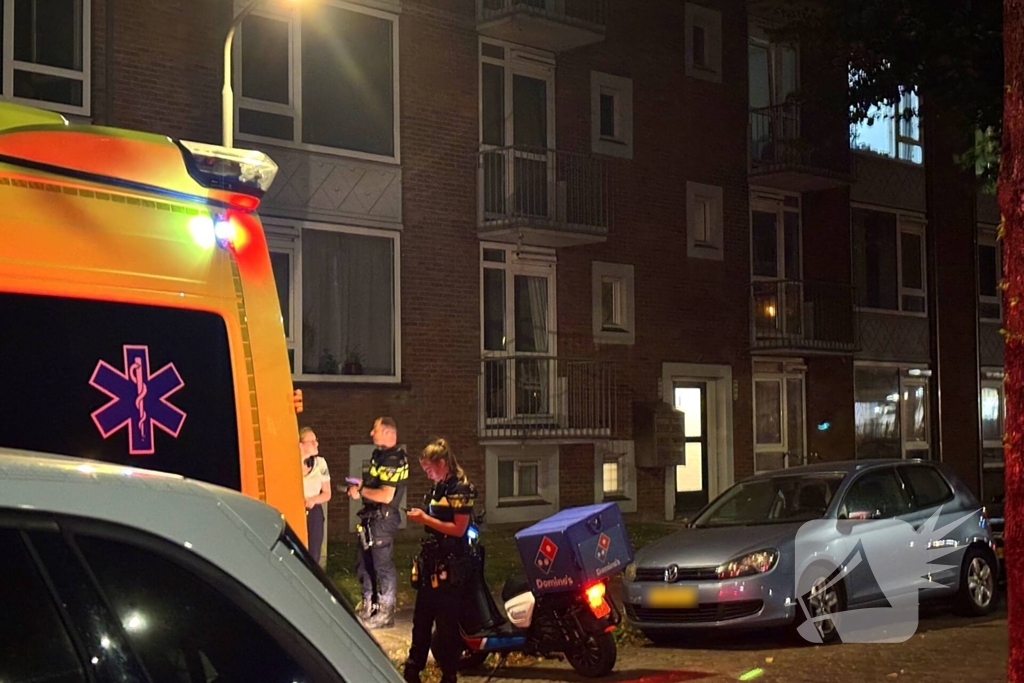 Scooter en longboard botsen