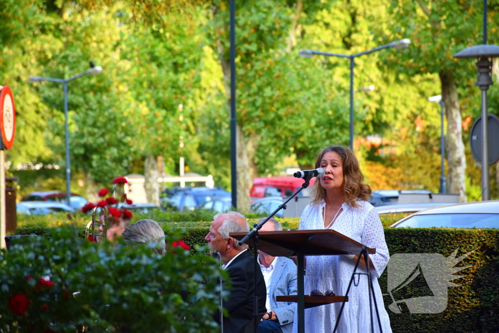 Jaarlijkse herdenking trekt honderden bezoekers