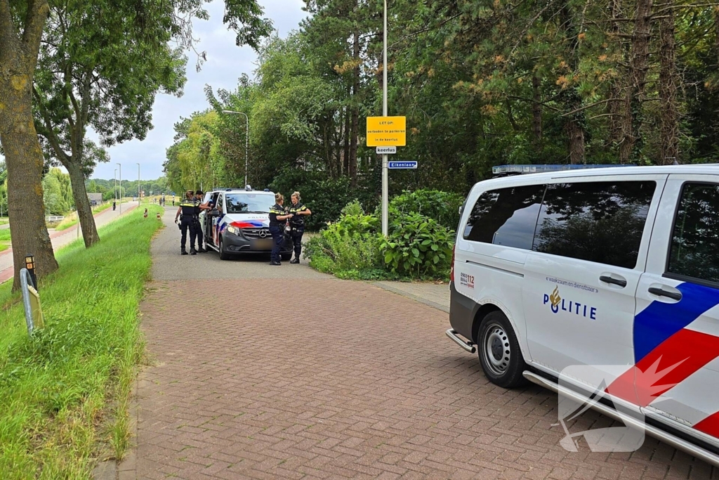 Persoon aangehouden na poging auto inbraak