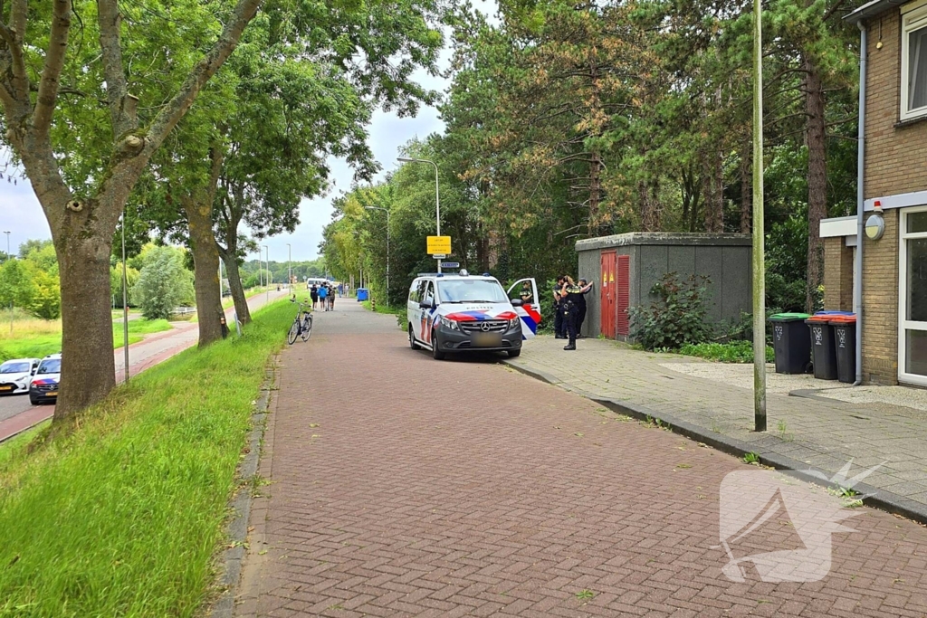 Persoon aangehouden na poging auto inbraak