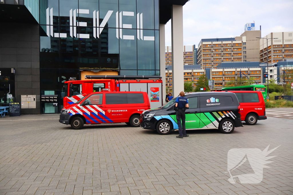 Man sticht brand in stadskantoor