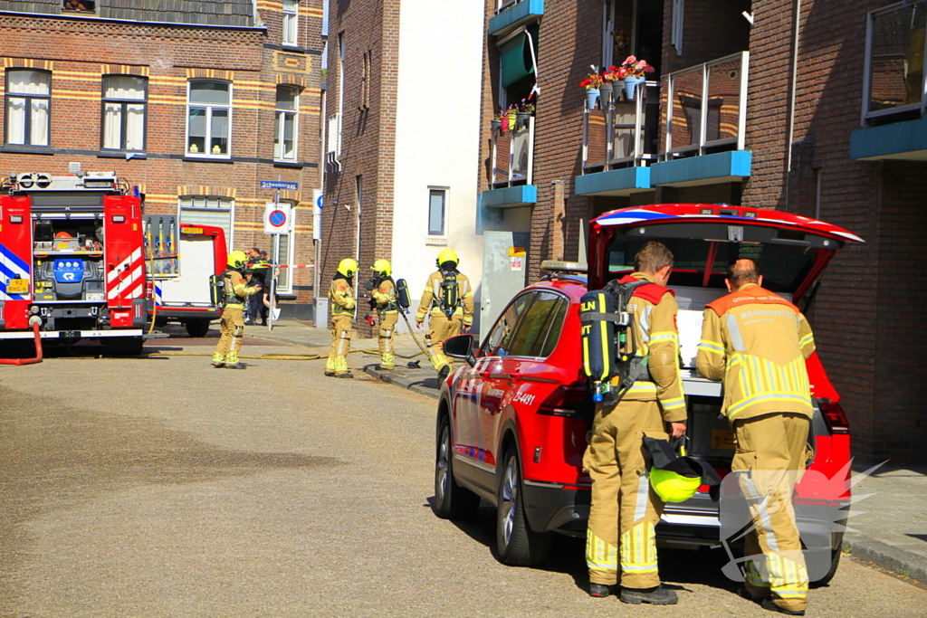 Bewoners geëvacueerd na brand