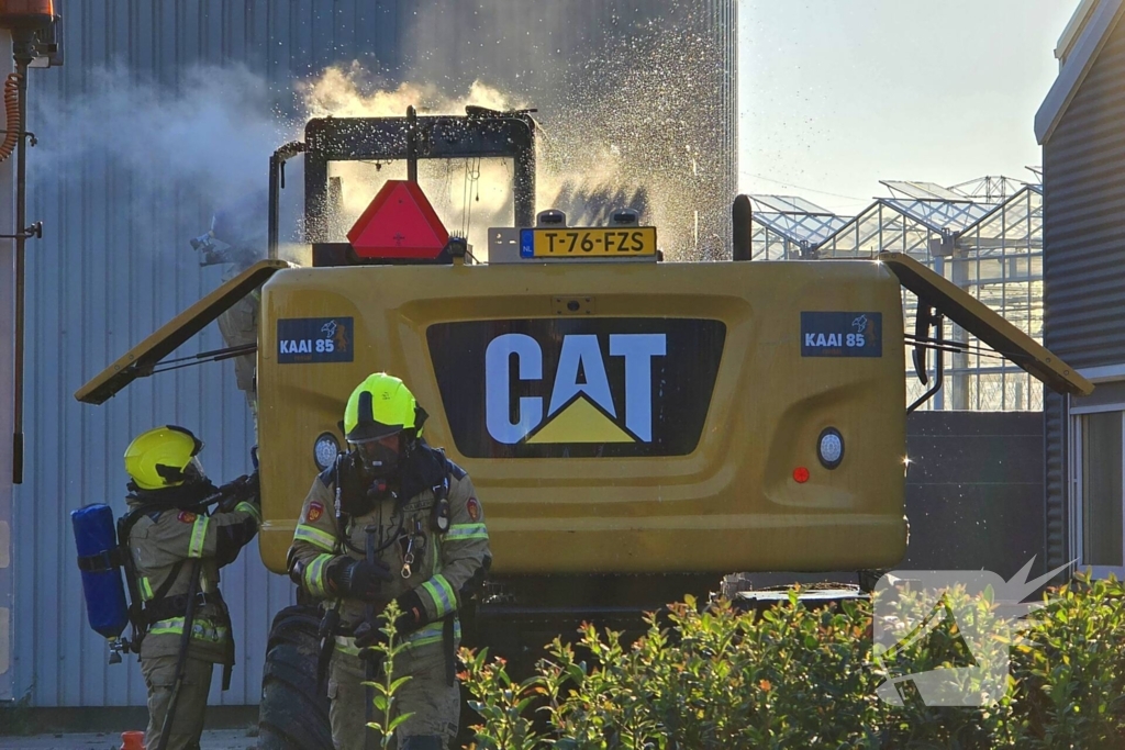 Brand in landbouwvoertuig snel geblust