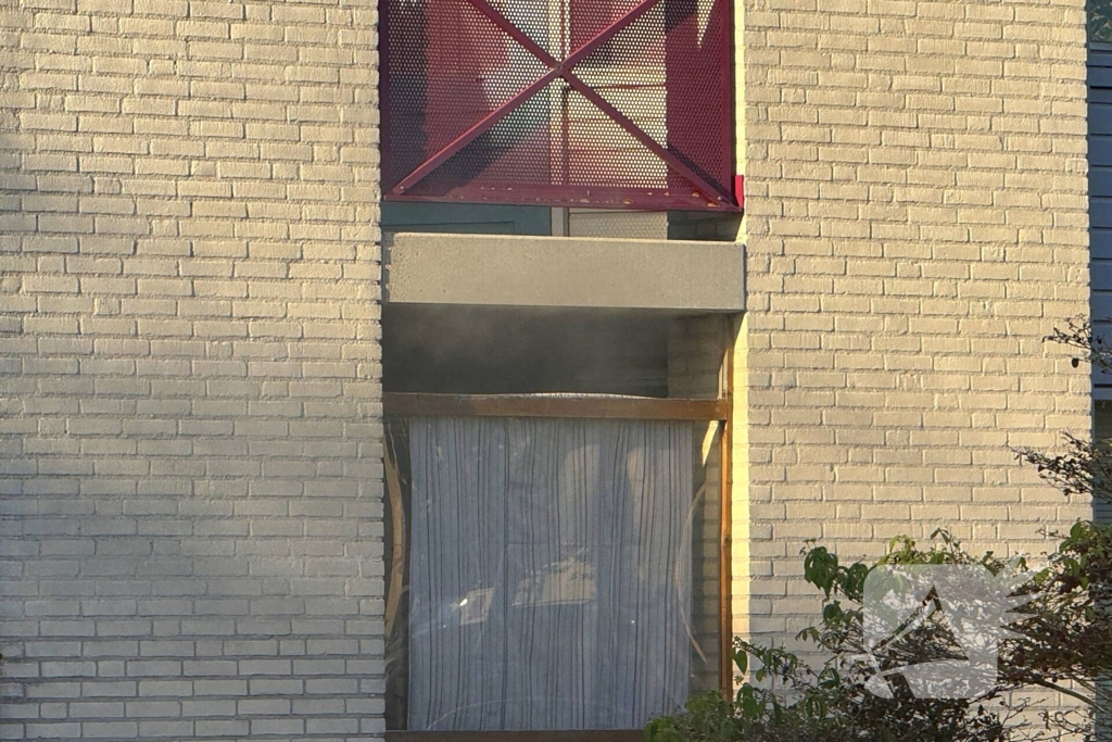 Oven in brand zorgt voor woningbrand zonder gewonden