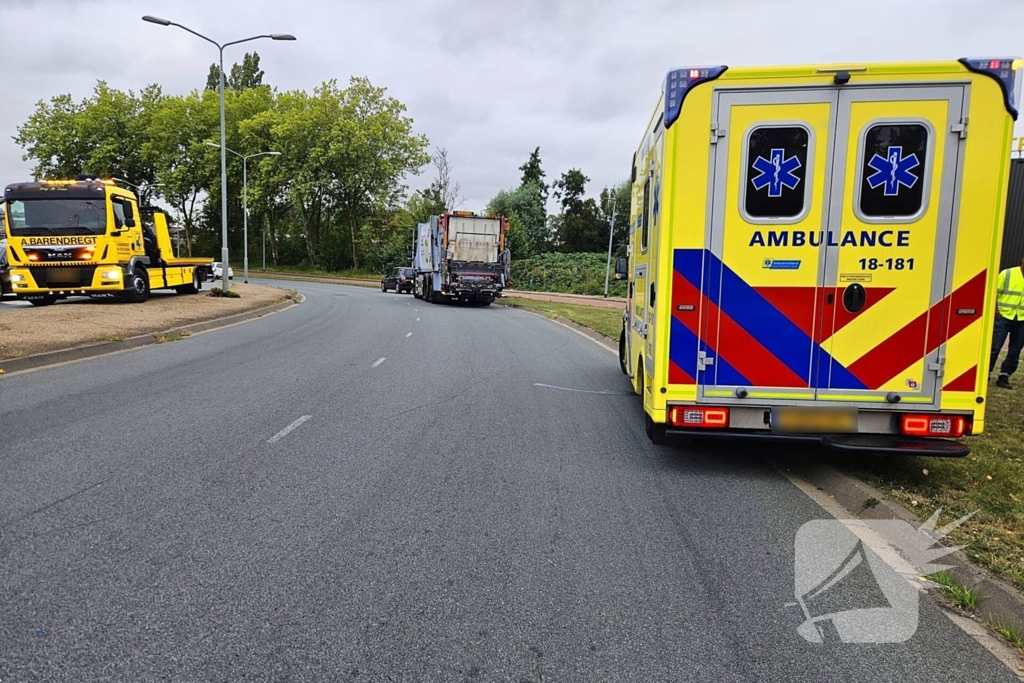 Verkeerslicht geraakt bij botsing