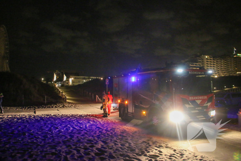 Twee aanhoudingen na brandstichting bij strandtent