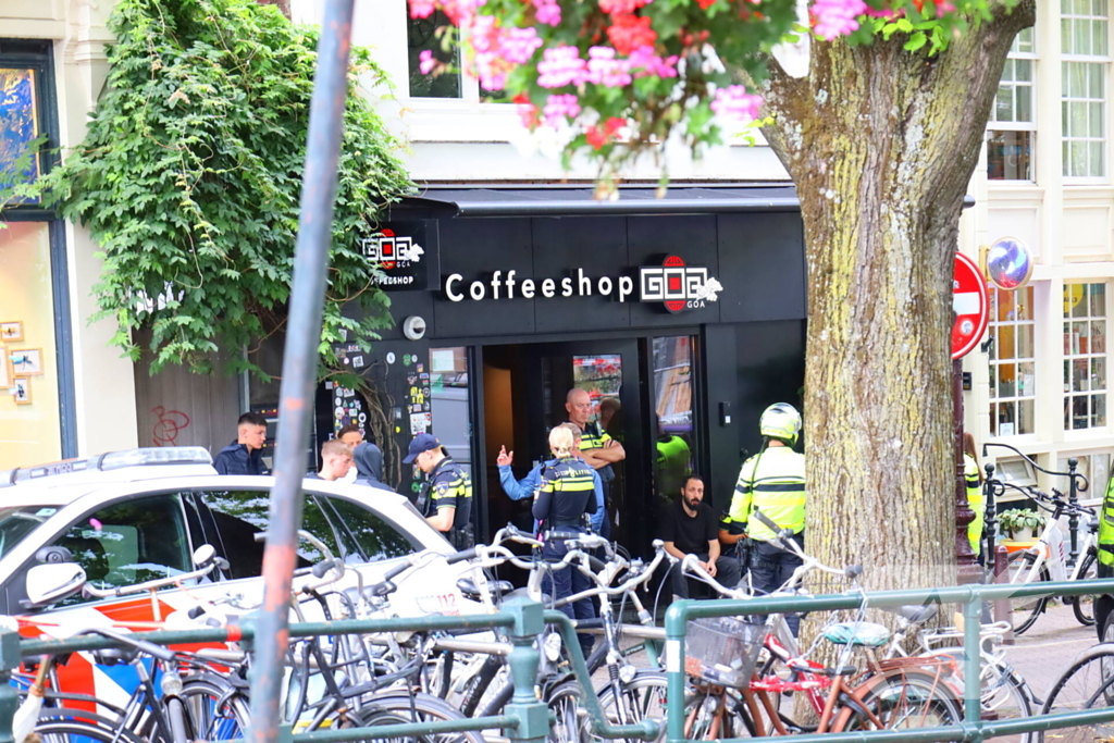 Steekincident leidt tot gewonde en grote politiemacht