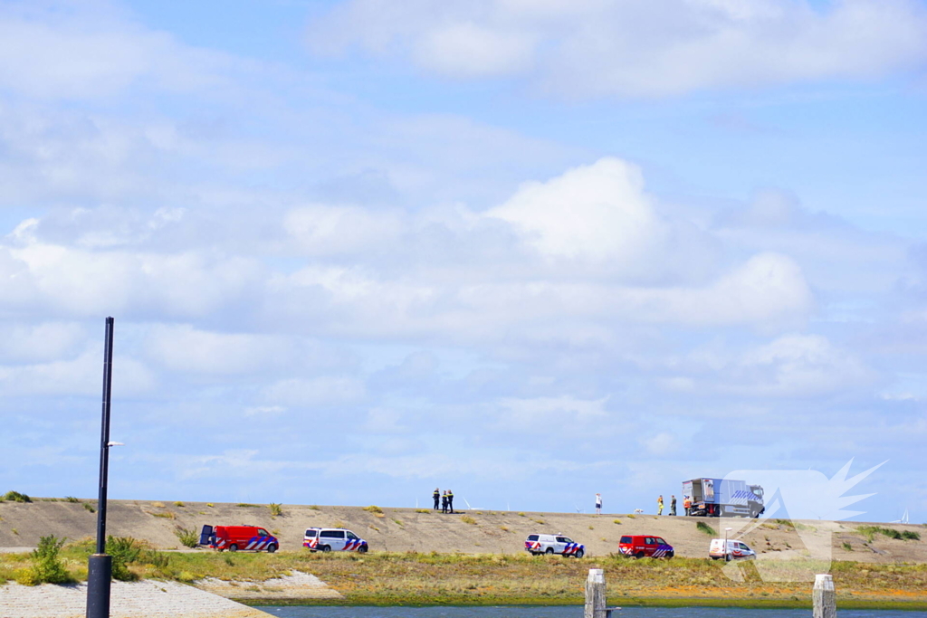 Brandweer groots ingezet na explosie