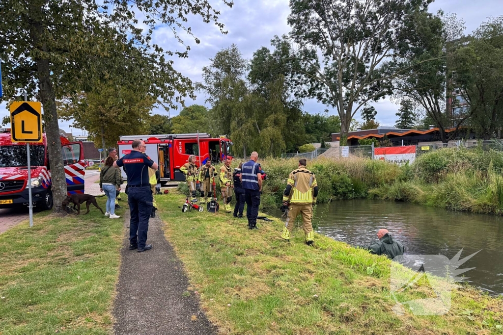 Zoekactie in water na aantreffen kinderfiets