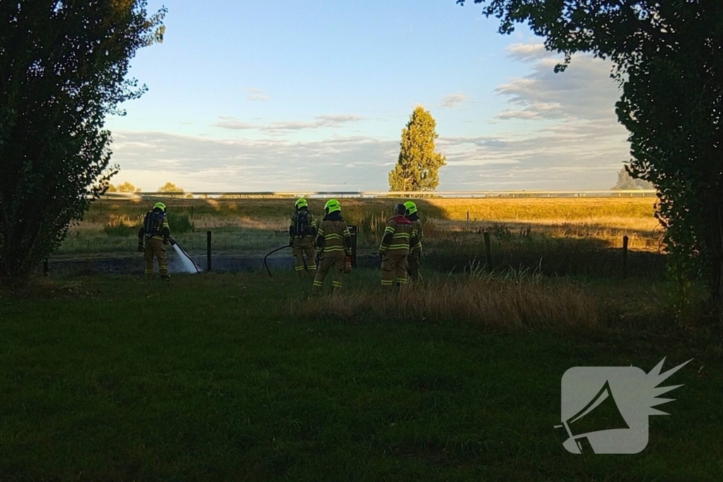 Bermbrand ontdekt vanaf snelweg