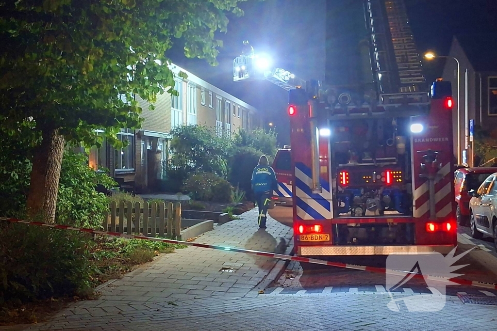 Uitslaande brand verwoest woning
