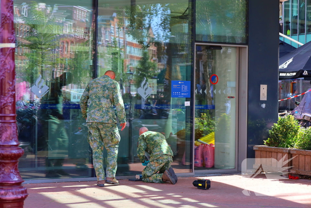 Verdacht pakketje ontdekt voor politiebureau