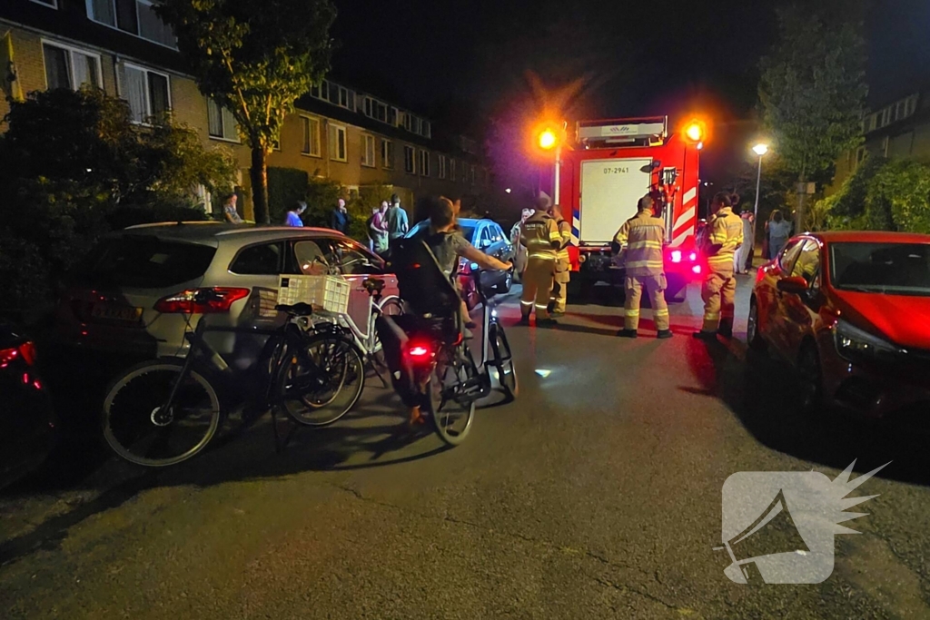 Brand in vogelhuisje trekt veel bekijks van buurtbewoners