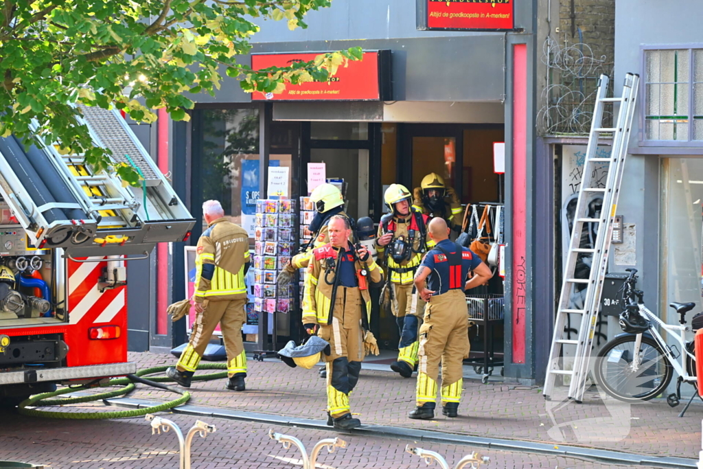 Brand vergt snelle inzet in winkel